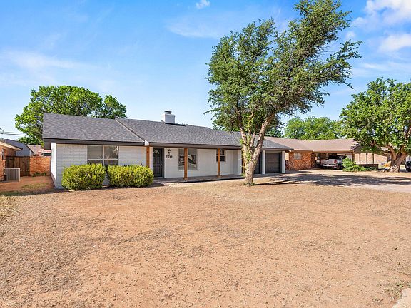 4th image of 220 Sandalwood Ln