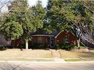 405 Winged Foot Ln, Garland, TX 75044