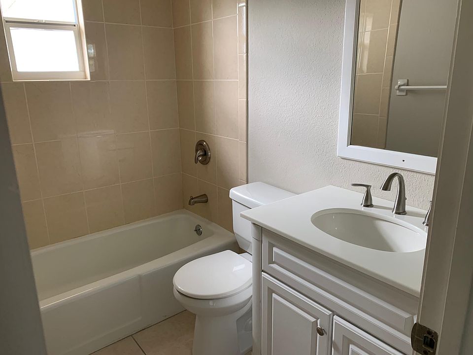 1st image of 2908 52nd Avenue Dr W