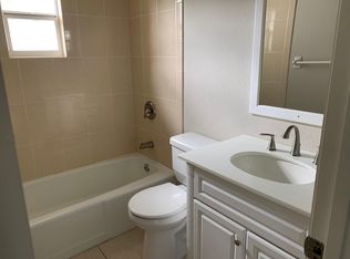 2908 52nd Avenue Dr W, Bradenton, FL 34207