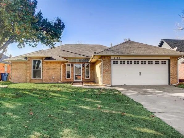 2105 Timberview Dr, Edmond, OK 73013
