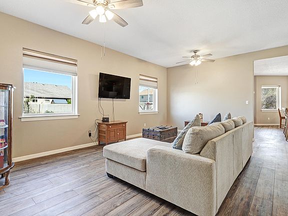 4th image of 6201 Avenida Madrid NW