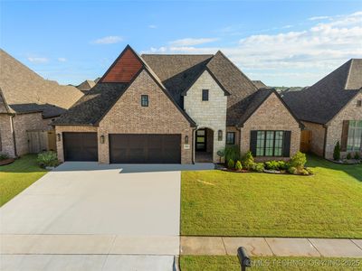 5913 E 127th St S, Bixby, OK, 74008