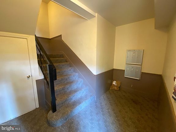 2nd image of 1117 N Pitt St APT 2C