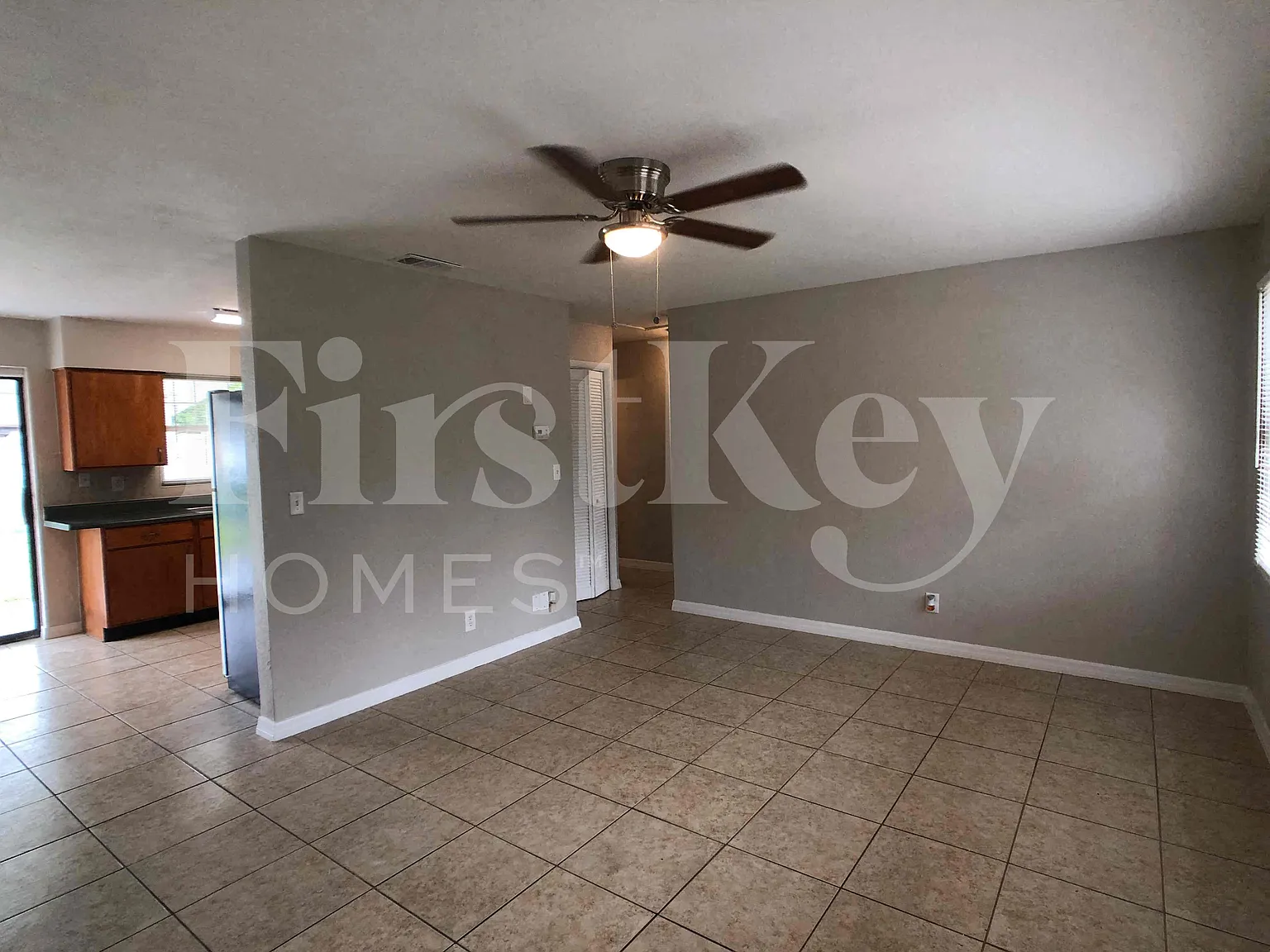 3 bed, 2.0 bath, 1233 sqft, $2,675 — Photo 3