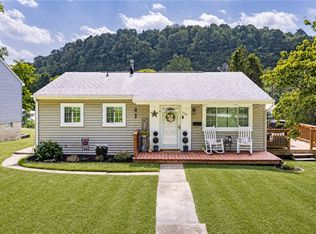 1545 Saxonburg Rd, Natrona Heights, PA 15065
