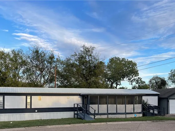 129 Bridle Trl, Hewitt, TX 76643