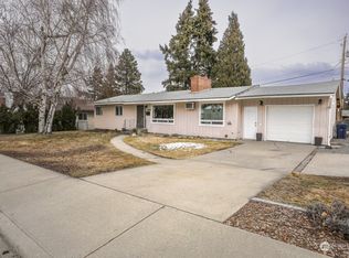 1323 Rosewood Ave, Wenatchee, WA 98801