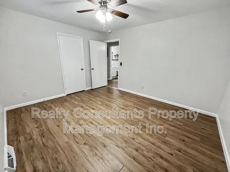 1813 Walker Ave #B — Photo 9