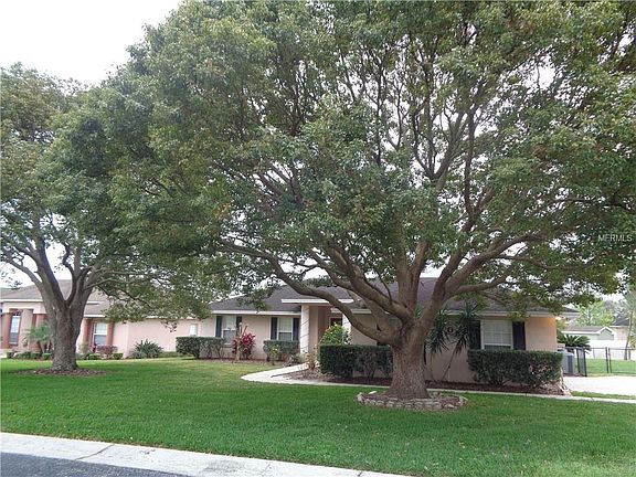 4th image of 5708 Summerland Hills Dr