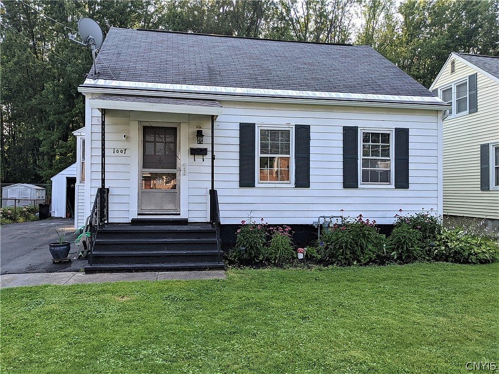 1007 Kinne St, East Syracuse, NY 13057 Zillow