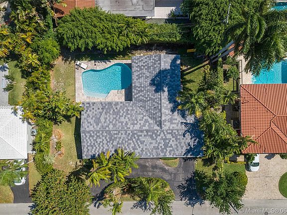 3rd image of 100 Morningside Dr
