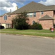 5th image of 4003 Glen Cove Dr