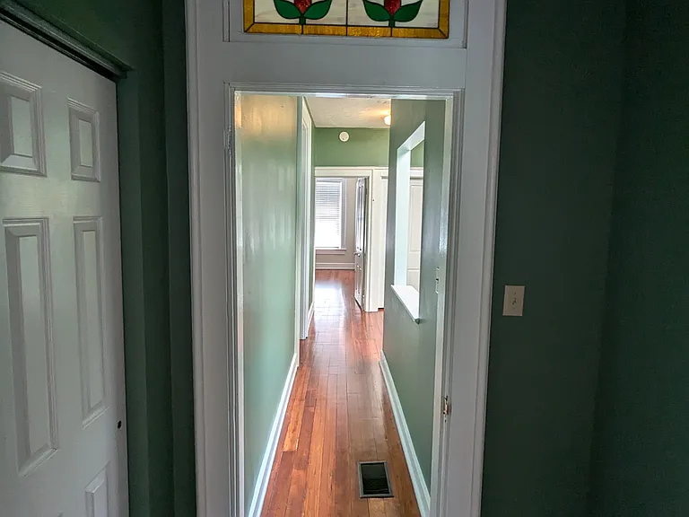 1332 Broadway St — Photo 24