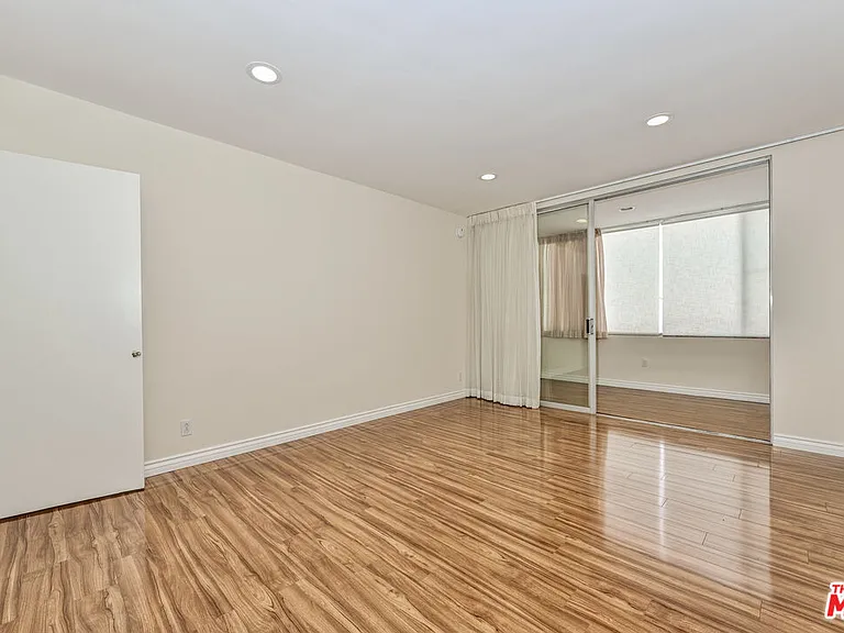 237 N Almont Dr #303 — Photo 9
