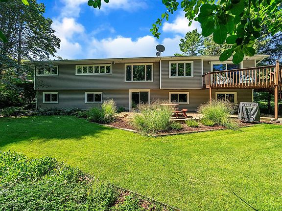 2nd image of 2150 Arundel Pl