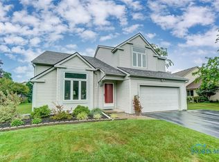 6053 Hawthorne Dr, Sylvania, OH 43560