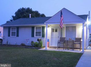 36 Midfield Rd, New Castle, DE 19720