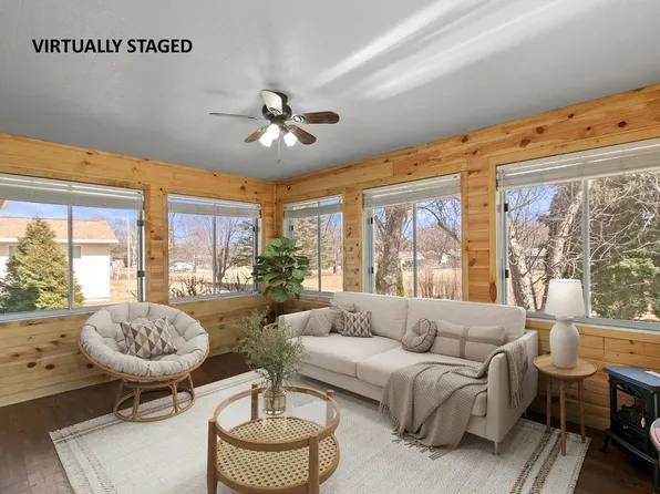 135 Cedar Drive, Oregon, WI 53575