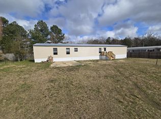 205 S Lark Cir, Robertsdale, AL 36567