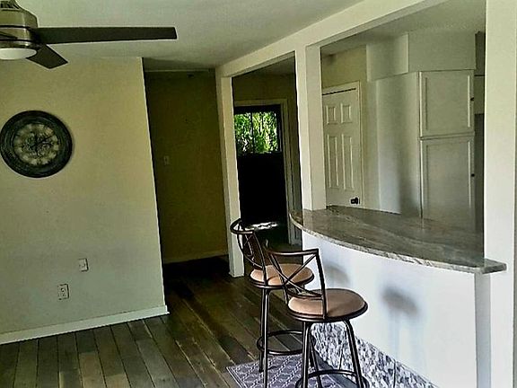 4th image of 3304 Bissonet Dr
