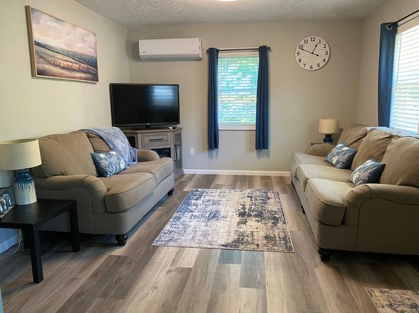 1061 County Road 806