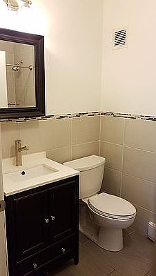 5th image of 3123 Crescent St APT 6D