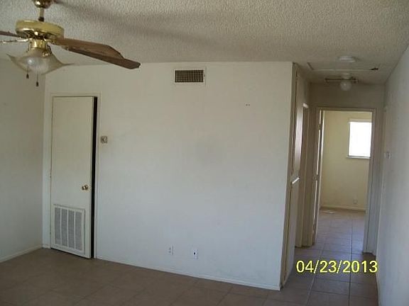 4th image of 66030 Hacienda Ave