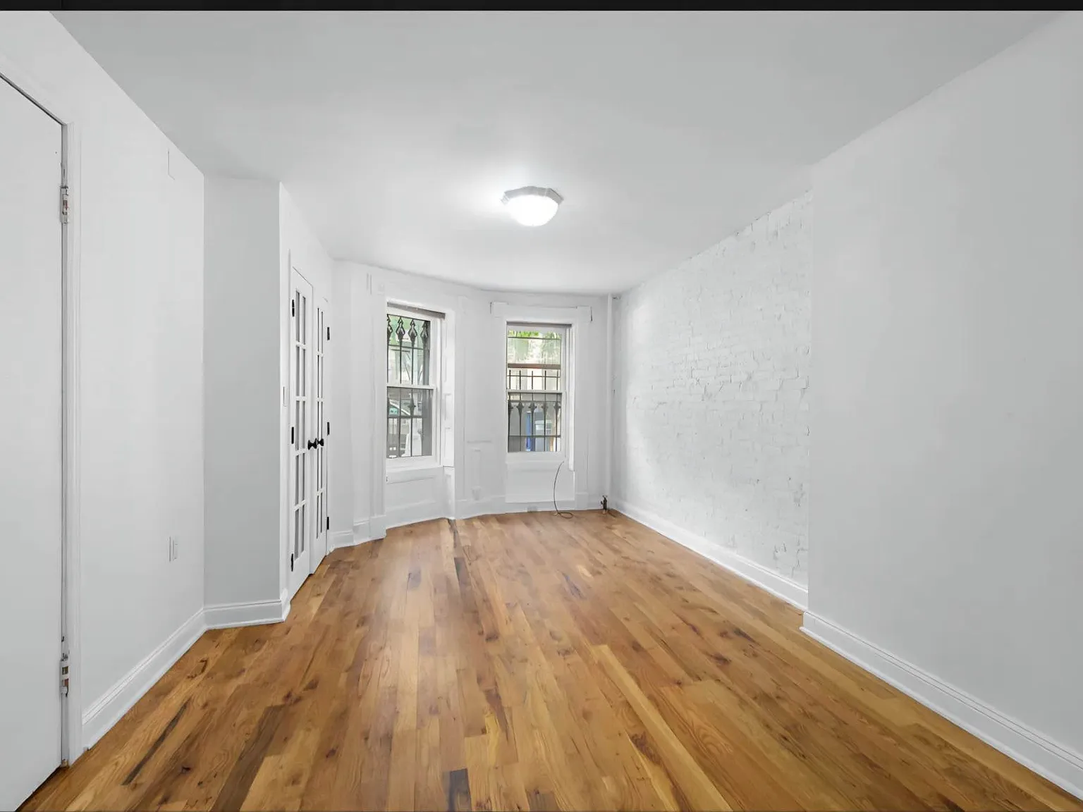 64 Bainbridge Street — Photo 3
