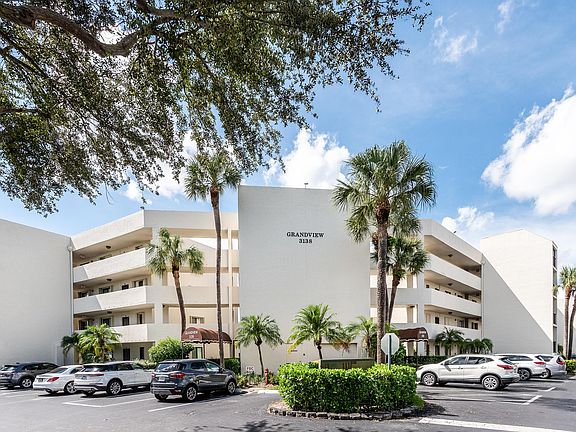 2nd image of 3138 Via Poinciana #204