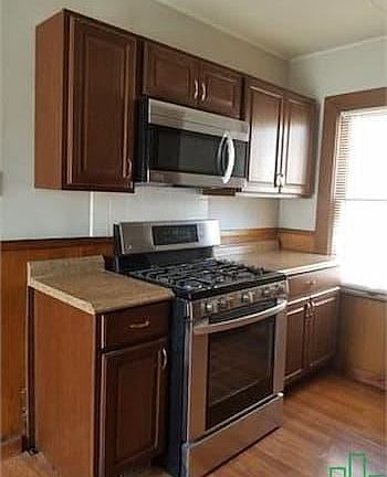 3rd image of 3303 Tampa Ave
