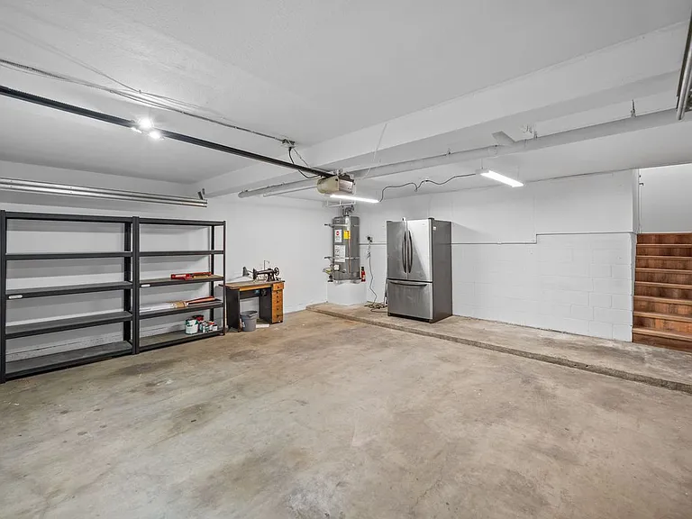 7100 Balboa Blvd #803 — Photo 33