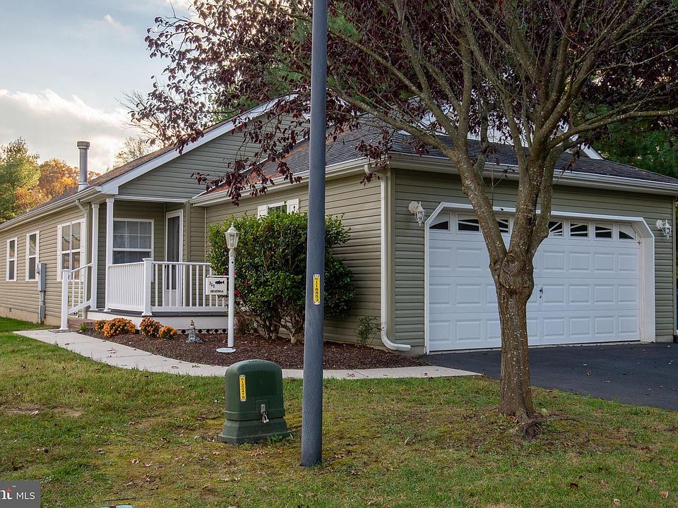 1st image of 117 Begonia Ln #86