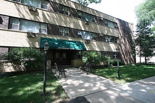1st image of 222 Washington Blvd APT 204