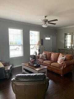 4th image of 589 N Keats Dr