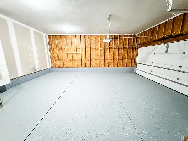 6111 Thompson Creek Blvd — Photo 17