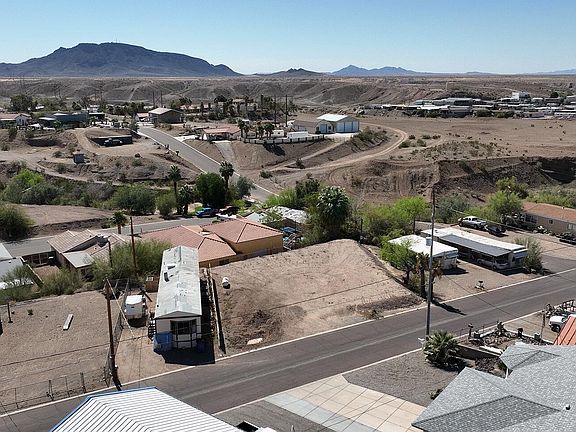 3rd image of 31846 Treasure Rd