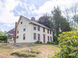 134 Central St, East Hampstead, NH 03826