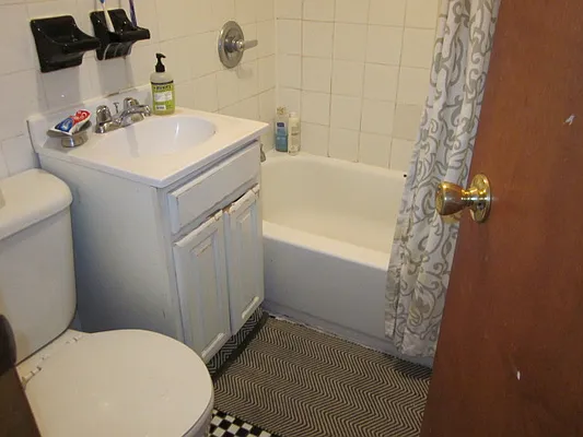 Rented by Empire One Realty | media 10
