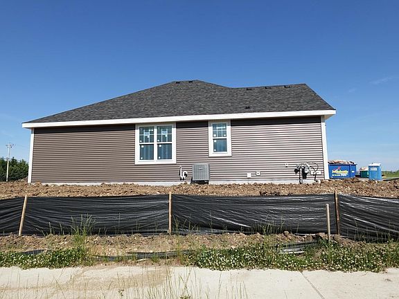 5th image of 1302 Lynn CIRCLE