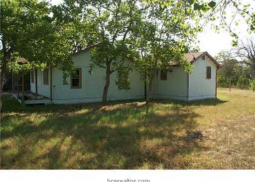 4th image of 4033 Greens Prairie Rd W