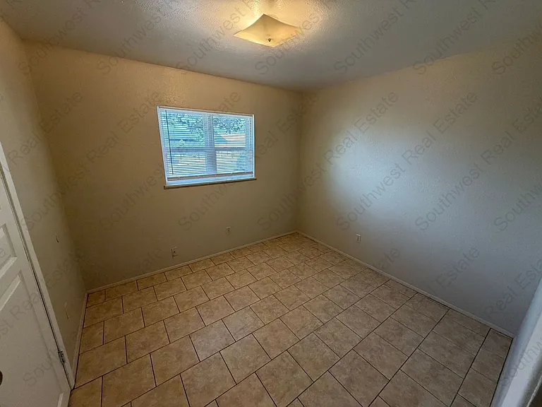 3104 Duckworth Ave — Photo 10