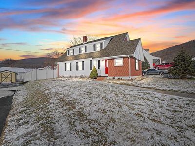 407 Hopkins St, Narrows, VA, 24124