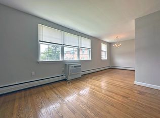 2634 W Chester Pike #B2, Broomall, PA 19008