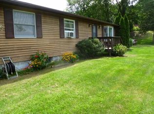 94 Old Stage Rd, Orwell, VT 05760