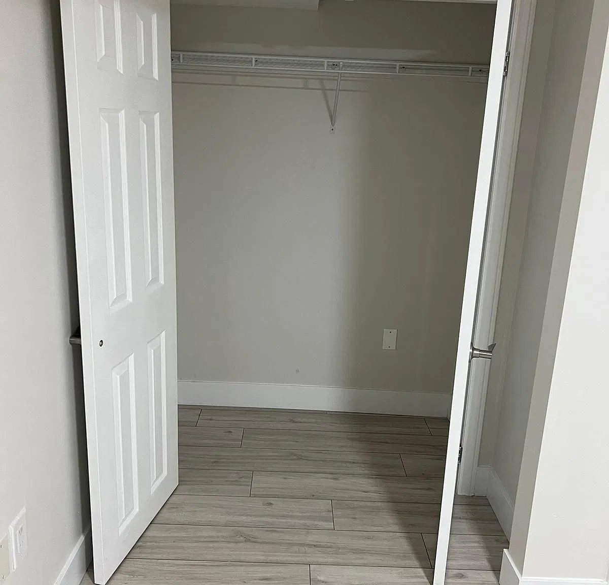 3 bed, $1,800 — Photo 4