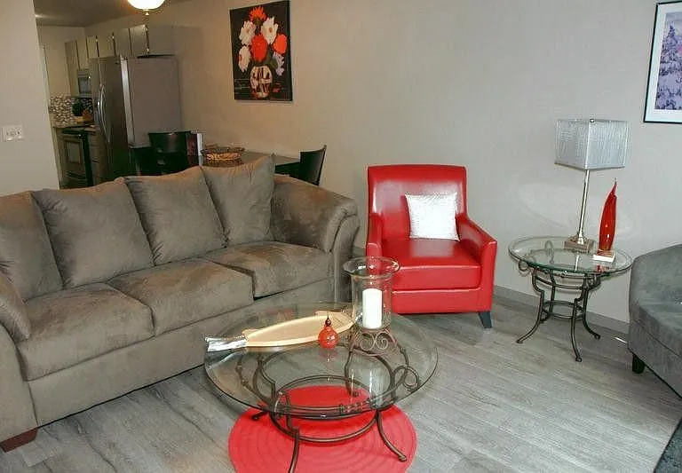 97 Jefferson Pl #2 — Photo 4
