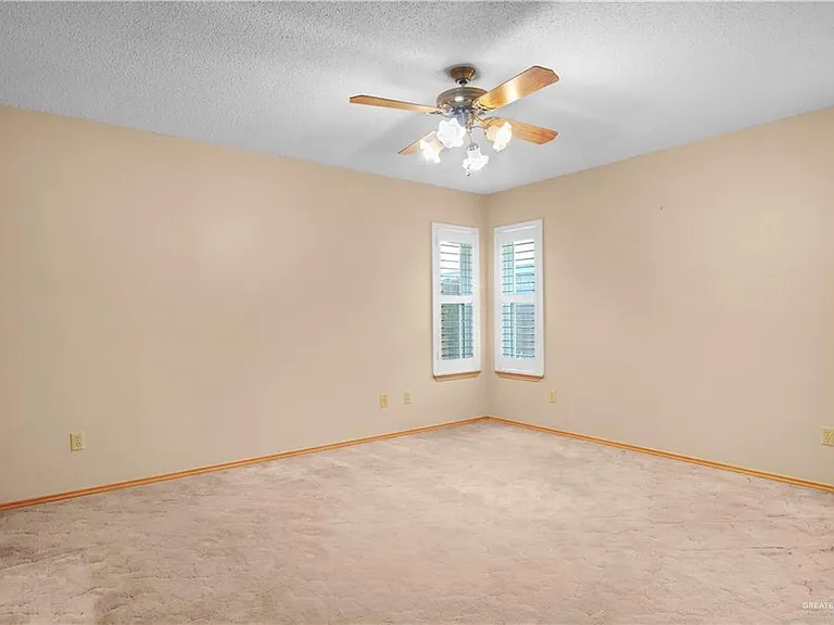 2309 Yarrow St — Photo 12