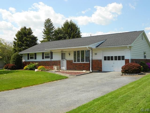 1st image of 5546 Mohawk Dr E