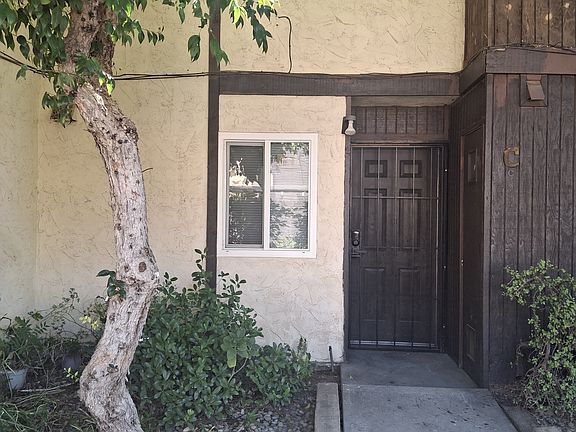 4th image of 2416 Eric Way #C